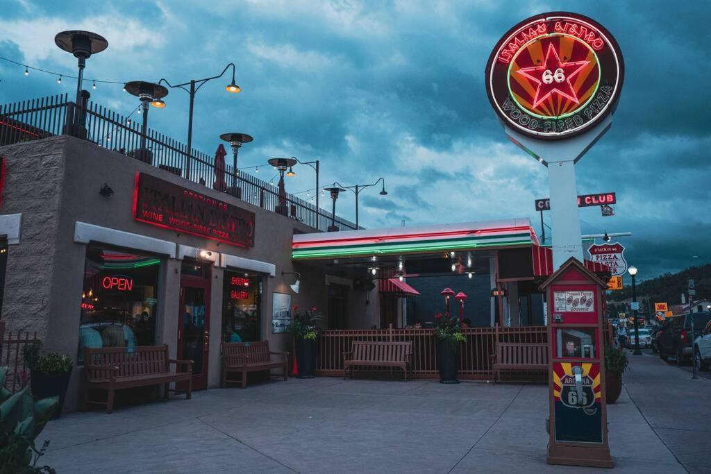 Walk To Gc Train Depot And Route 66, King Beds, Game Room, Bbq, Firepit Williams Exteriör bild